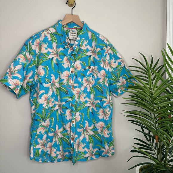 Alexander Julian Men’s Tropical Floral Blue Shirt - Picture 1 of 11